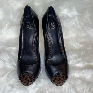 Saks Fifth Avenue Womens Black Open Toe Leopard Print Heels